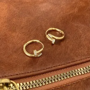 Micro Inlaid Zircon Gold Ear Ring a-21
