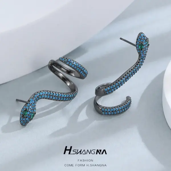 Wholesale Three-dimensional Snake Stud Earrings For Women With 925 Sterling Silver Posts, Copper Base, Gold Plating, Rhinestone Inlay