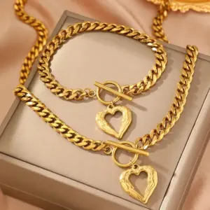 Wholesale Fashion Hip Hop 2 Piece Set - Stainless Steel Cuban Chain Necklace And Bracelet With Love Pendant OT Buckle Unisex Jewelry Gift