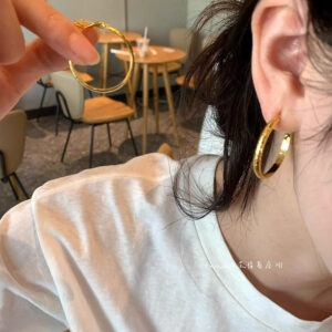E6802 gold-frosted hoop earrings