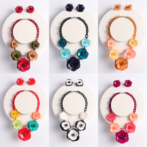 Wholesale Handmade acrylic necklaces and earrings, vintage acrylic flower accessories
