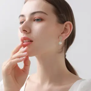 Wholesale Rose Stud Earrings In New Style With Copper Ear Pins And 14K Real Gold Plated Finish Featuring Zircon Inlay