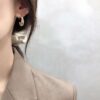 Wholesale Personalized Simple Glow Surface Cool Ear Ring South Korea Elegant Internet Popular Fashion Light Luxury Design Sense Small Earrings for Women