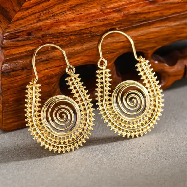 Wholesale Three-dimensional Geometric Earrings For Women In Copper With KC Golden Water Plating And 0.03µm Thickness