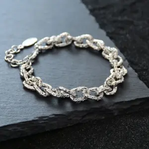 Wholesale Strawberry Pattern Fashion Bracelet Sweet And Cool Style Heavy Work Small Audience Design Personality Hand Jewelry For Men And Women