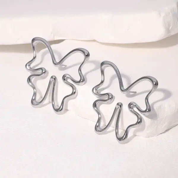 Wholesale PVD Coated Real Gold Plated 18K Gold Butterfly 304 Stainless Steel Princess Cute Modern Style Waterproof Non Tarnish Ear Studs