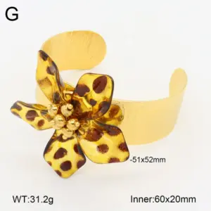 Five-leaf Flower Bracelet / Adjustable Opening / 1 Pcs/pack