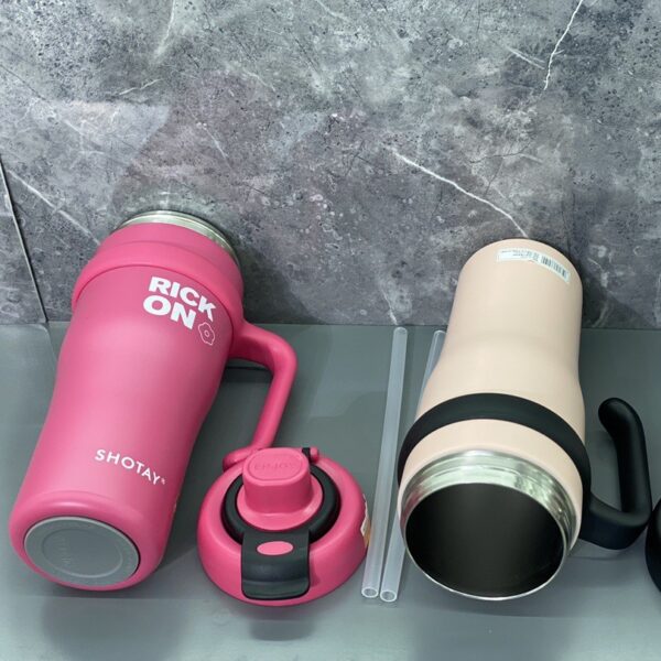 Wholesale  Mac Insulation Ice Cup Straw Cup Large Capacity Car Cup Home Office Handle Water Cup