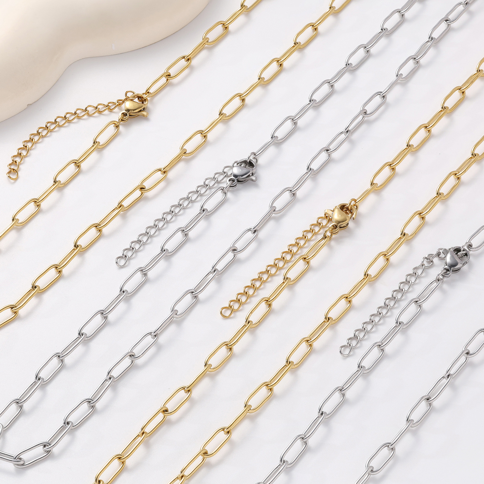 Wholesale Stainless Steel Rectangular Chain 1.0*4*10mm Long Buckle Chain Electroplated 18K Real Gold Titanium Steel Chain in Stock