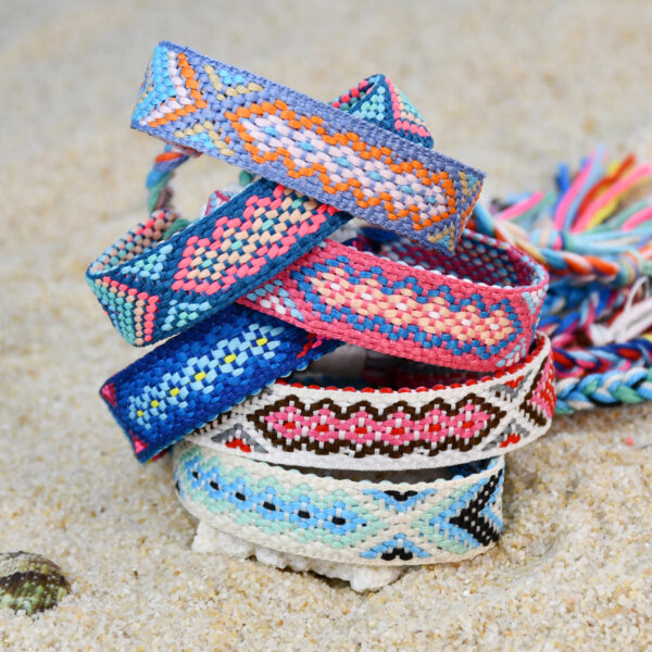 oly-903b960939b7e583c9fca9ec8027dced Wholesale Nepal ethnic style woven hand rope color tassel Bohemian friendship bracelet ladies jewelry