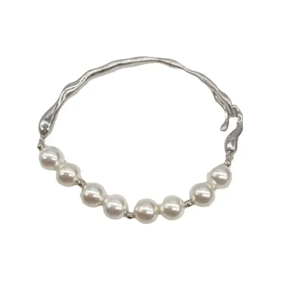 Wholesale Women’s Tree Pattern Copper Bangle Bracelet With Electroplated Gold Plating And Imitation Pearl Inlay In Simple Style