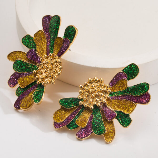 Wholesale Retro Fashion Alloy Oil Drop Flower Earrings Light Luxury Carnival All-match Elegant Earrings