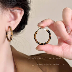 A2752 deep leopard print 3cm - popular leather leopard print large hoop earrings
