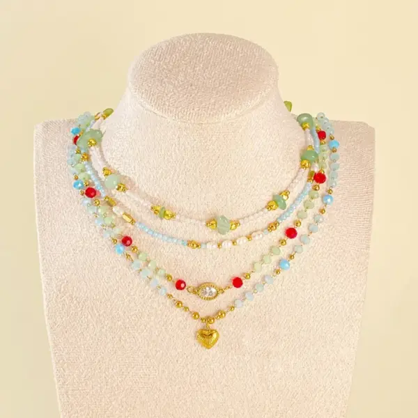 Wholesale Handmade Retro Heart Shape Necklace For Women In 304 Stainless Steel With Crystal Inlay