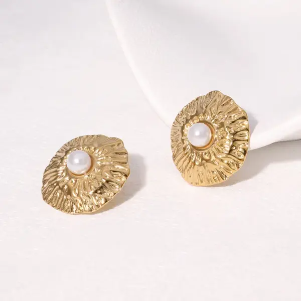 Wholesale PVD Coated Real Gold Plated 18K Gold Irregular 304 Stainless Steel Elegant Sweet Simple Style Waterproof Non Tarnish Ear Studs