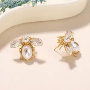 Wholesale Hypoallergenic Bee Stud Earrings For Women With KC Golden Plated Copper And Acrylic Inlay Featuring UV Plating