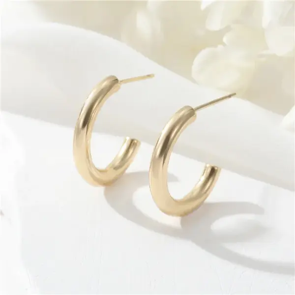 Wholesale Bow Tie Earrings For Women With Copper Base And Zirconia Inlay, Featuring 925 Sterling Silver Ear Pins In Simple Style