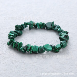 Natural malachite (natural material) / Bracelet circumference is about 18cm
