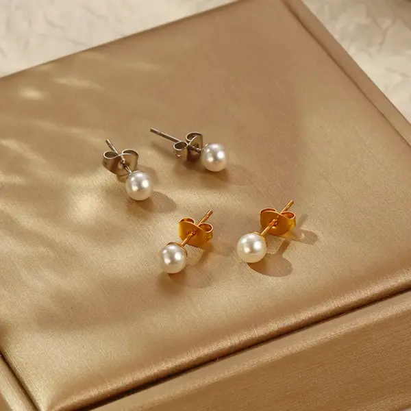 Wholesale Geometric Hypoallergenic Stud Earrings For Women, 18K Real Gold Plated With 0.03µm-0.05µm Electroplated 304 Stainless Steel