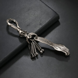 Wholesale Skull Keychain Alloy Creative Skull Arm Cross Pendant Car Metal Pendant Keychain