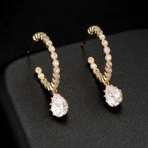 Wholesale Geometric Stud Earrings For Women With 925 Sterling Silver Posts, Copper Base, 14K Gold Plated, Zircon Inlay