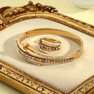 Ring Bracelet Suit (Ring Us: 9#; Bracelet Inner Diameter: 62mm) / 1 Set/Package