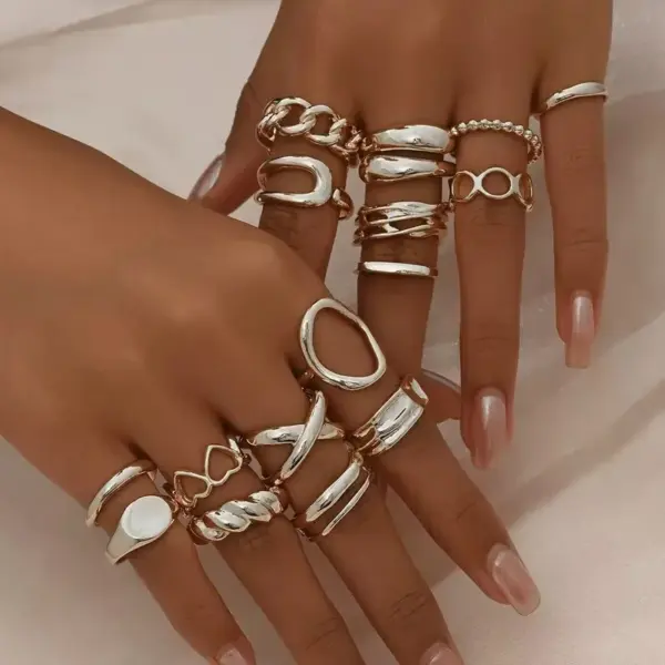 Wholesale 304 Stainless Steel Geometric PVD Coated Stone-Free Golden Plated Lady Queen Sexy Rings