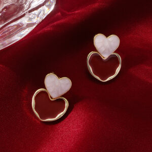 Oil dripping burgundy heart