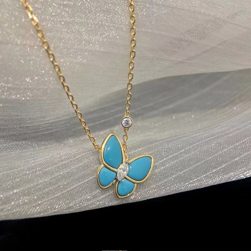 Wholesale Copper-plated natural white mother-of-pearl butterfly necklace, full diamond butterfly choker for women.