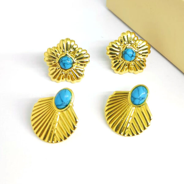 oly-96ce706696cfde419b1d5d212a538695 Wholesale All-Match Stainless Steel Earrings French Retro Artistic Earrings Court Style Fashion Light Luxury High-Level