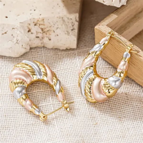 Wholesale Three-dimensional Geometric Earrings For Women In Copper With KC Golden Plated Water Plating And 0.03µm Thickness