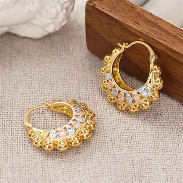 Wholesale Three-dimensional Geometric Earrings For Women In Copper With KC Golden Plated Water Plating And 0.03µm Coating Thickness