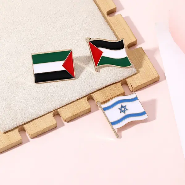 Wholesale Creative Personalized Flag Series Badge Palestinian And Israeli Flag Brooch Decoration Alloy Jewelry