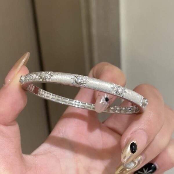 oly-98170567b4e8a1bf38069d5b379180e8 Wholesale Buccillati Style Satin Star Mans Bracelet Women's Light Luxury High-end Style Blossom French Court Style Bracelet