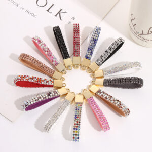 Wholesale Amazon Cross-border Diamond-encrusted Keychain Accessories Diamond-encrusted Leather Rope Buckle Bag Accessories Fashion Exquisite Car Key Pendant