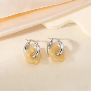 Champagne Cream Color / 20mm