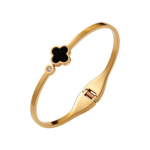 Four-flower black shell with diamond-set gold accents / True gold plating in full-body stainless steel furnace