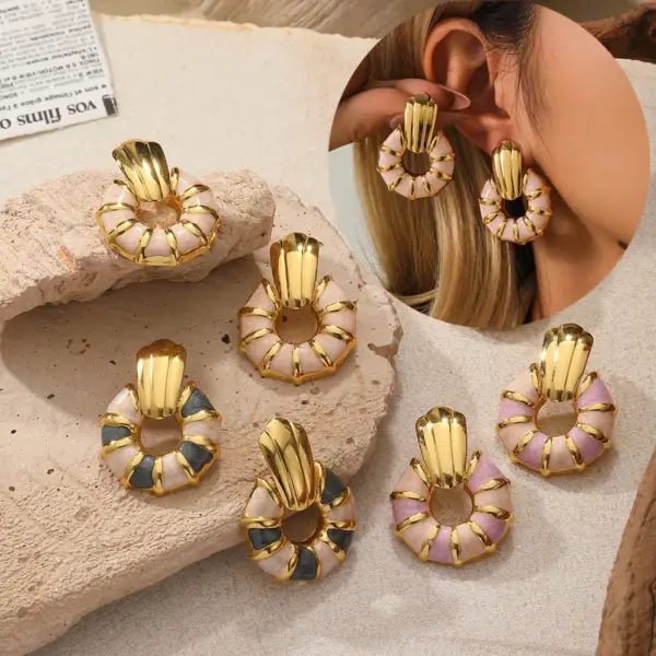 Wholesale Elegant Shell Shaped Enamel Drip Oil Non-Fading Earrings For Women Fashionable Luxury Stainless Steel Jewelry