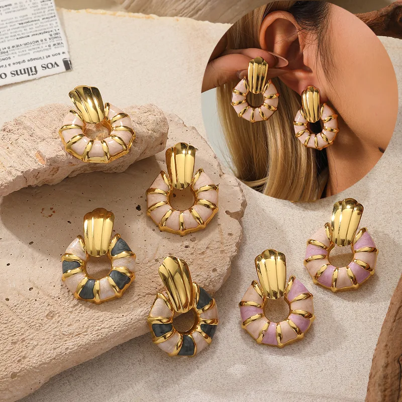 Wholesale Elegant Shell Shaped Enamel Drip Oil Non-Fading Earrings For Women Fashionable Luxury Stainless Steel Jewelry