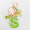 Wholesale 26 English Alphabet Keychain Pendant Green Star Glitter Resin Pendant Personality Key Chain
