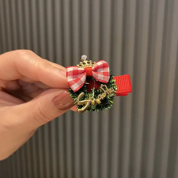oly-9a11dfd898c00b6772d3992739640e8d Wholesale Christmas Girl's Hair Clip Shiny Sequins Festival Decoration Bell Flower Ring Side Clip Cute Girl's Hair Accessories