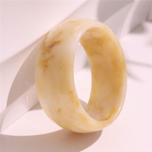 D inner diameter is about 6.7cm