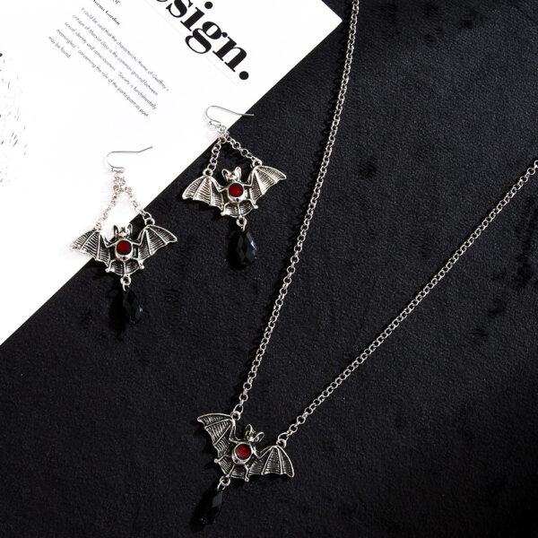 oly-9aacde13b5660fae29c1dab33da85d90 Wholesale Halloween Bat Jewelry suit Gothic Vintage Exaggerated Black Bat Necklace Earrings suit Holiday Gift