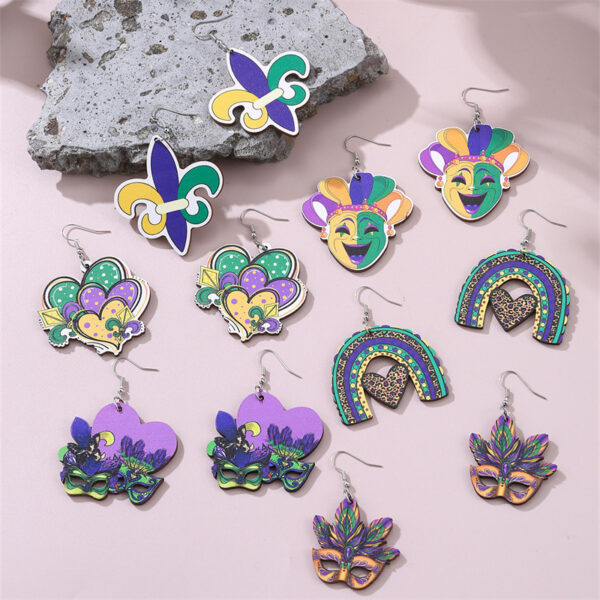 Wholesale Irish Carnival Wooden Earrings St. Patrick’s Clown Hat Earrings Holiday Jewelry