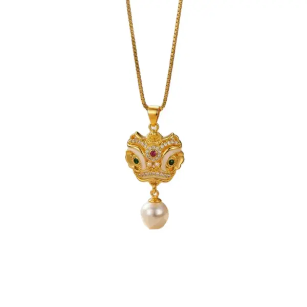 Wholesale Lion Pendant Necklace For Men And Women, Made Of Durable Titanium Steel, Stylish And Elegant Jewelry