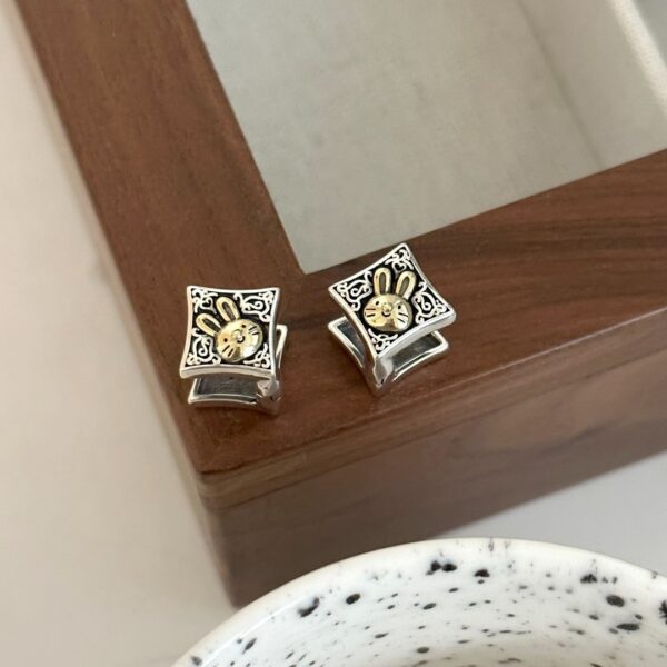 Wholesale Gold Rabbit Starburst Double-Sided Earrings for Women, Light Luxury Niche High-End Fashion Personality Versatile Trendy Earrings