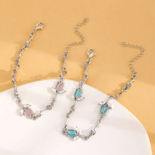 oly-9c344021fd6109bbfa18424105038f60 Wholesale Sweet Niche Bracelet Tulip Bracelet Women’s Fashion Diamond Flower Bracelet Spring and Summer Accessories