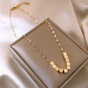 Small Bric String Necklace
