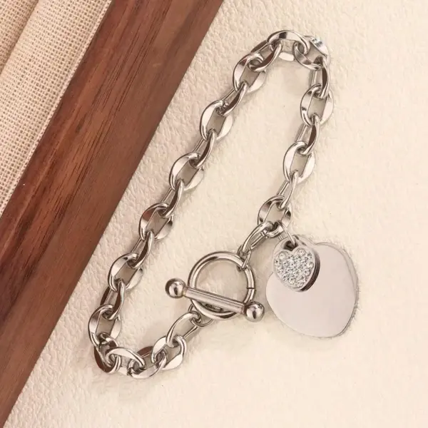 Wholesale 304 Stainless Steel Plastic Heart Shape Ion Plating (IP) Artificial Rhinestones 18K Gold Plated Simple Style Waterproof Non Tarnish Inlay Regular Chain Lobster Trigger Clasp Closure Rose Gold Multicolor-Golden Yellow Silver Bracelets