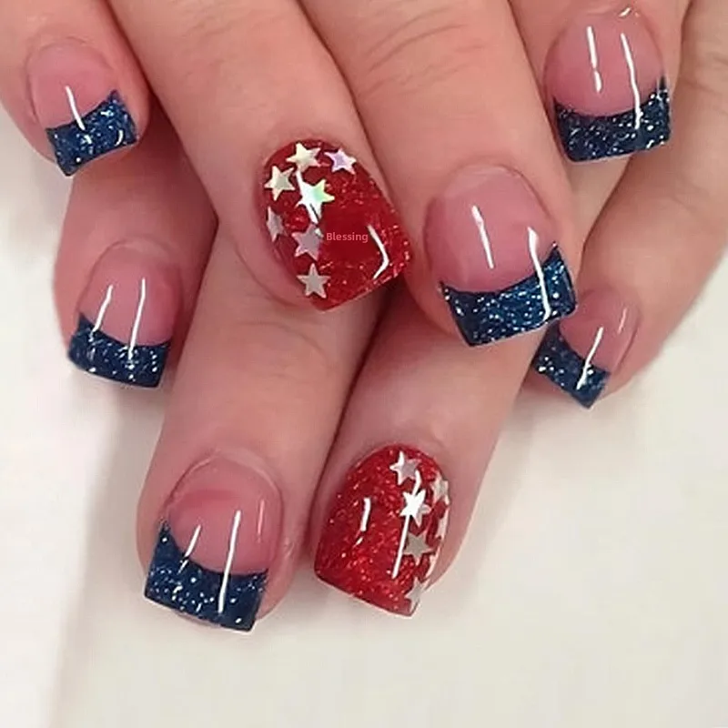 Wholesale Wearable Short Glossy French Nail Tips Red And Blue Color Matching American Independence Day Star Pattern 24 Pieces